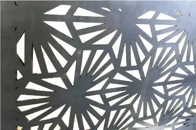 laser cutting 0.25-inch thick mild steel screen