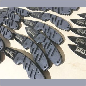 Laser etch pocket knives laser marking logo on pocket knife blade